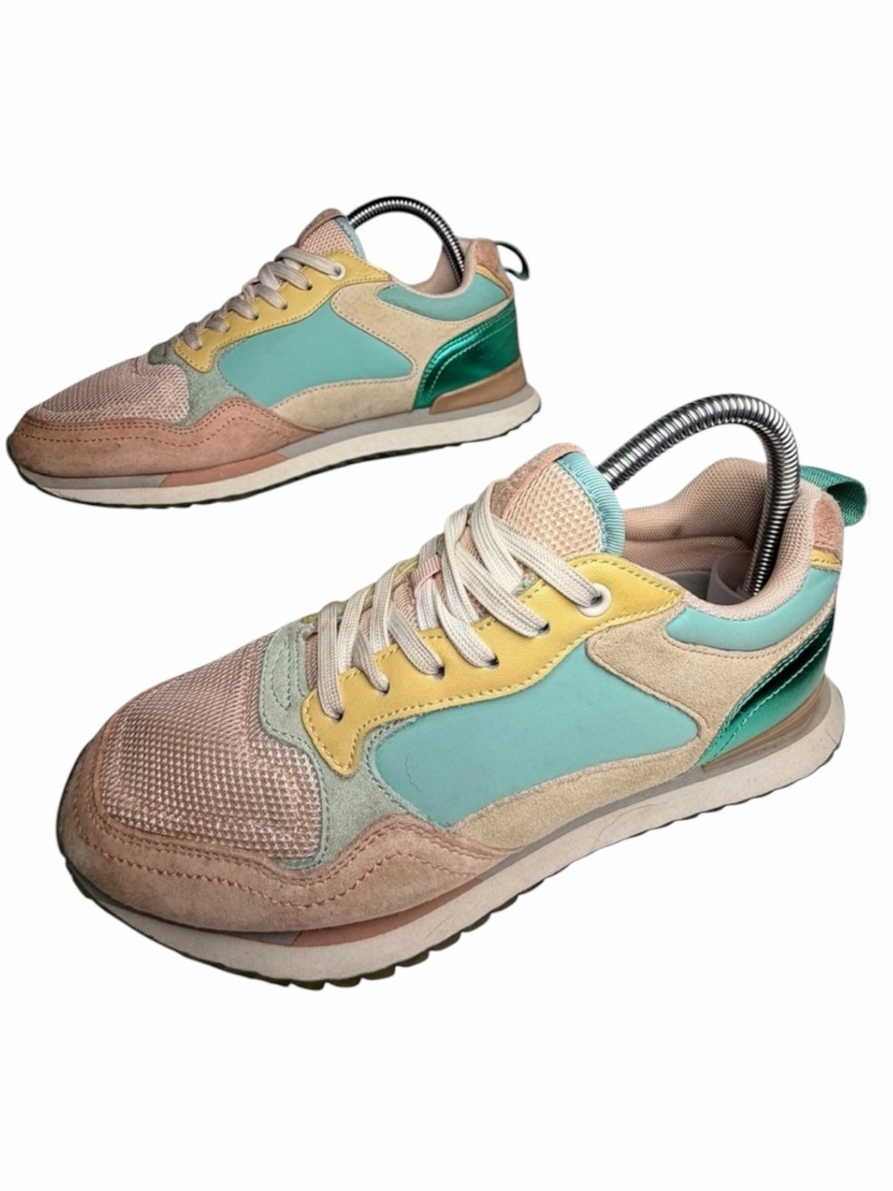 HOFF Singapore Pastel Colorblock Retro Sneakers Womens 8 EU 39 - Picture 2 of 12